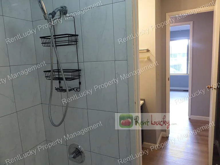 10720 157th Ave NE — Photo 18