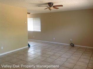 808 Clementa Way APT B, Modesto, CA 95351