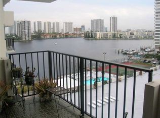 2780 NE 183rd St PH 7, Aventura, FL 33160