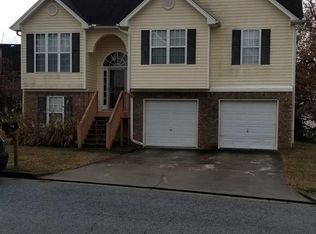 115 Meadow Lake Rd, Atlanta, GA 30349