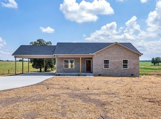 539 Old Florence Pulaski Rd, Leoma, TN 38468