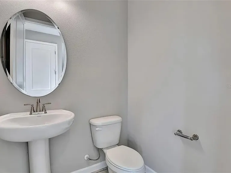560 Summit River Dr — Photo 7