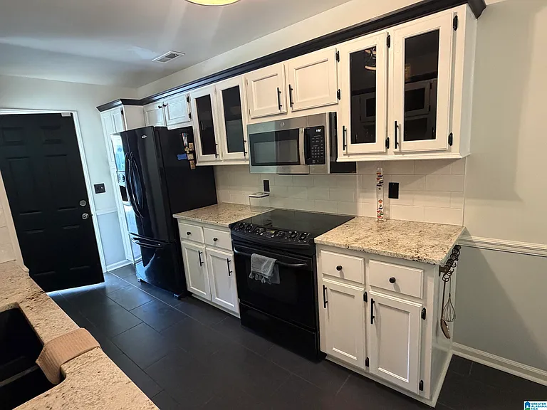 8012 Rockhampton Cir — Photo 42