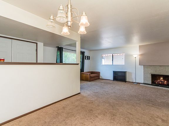 5th image of 524 Montebello Pl