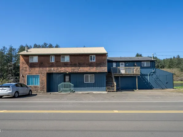 34400 Brooten Rd, Pacific City, OR 97135