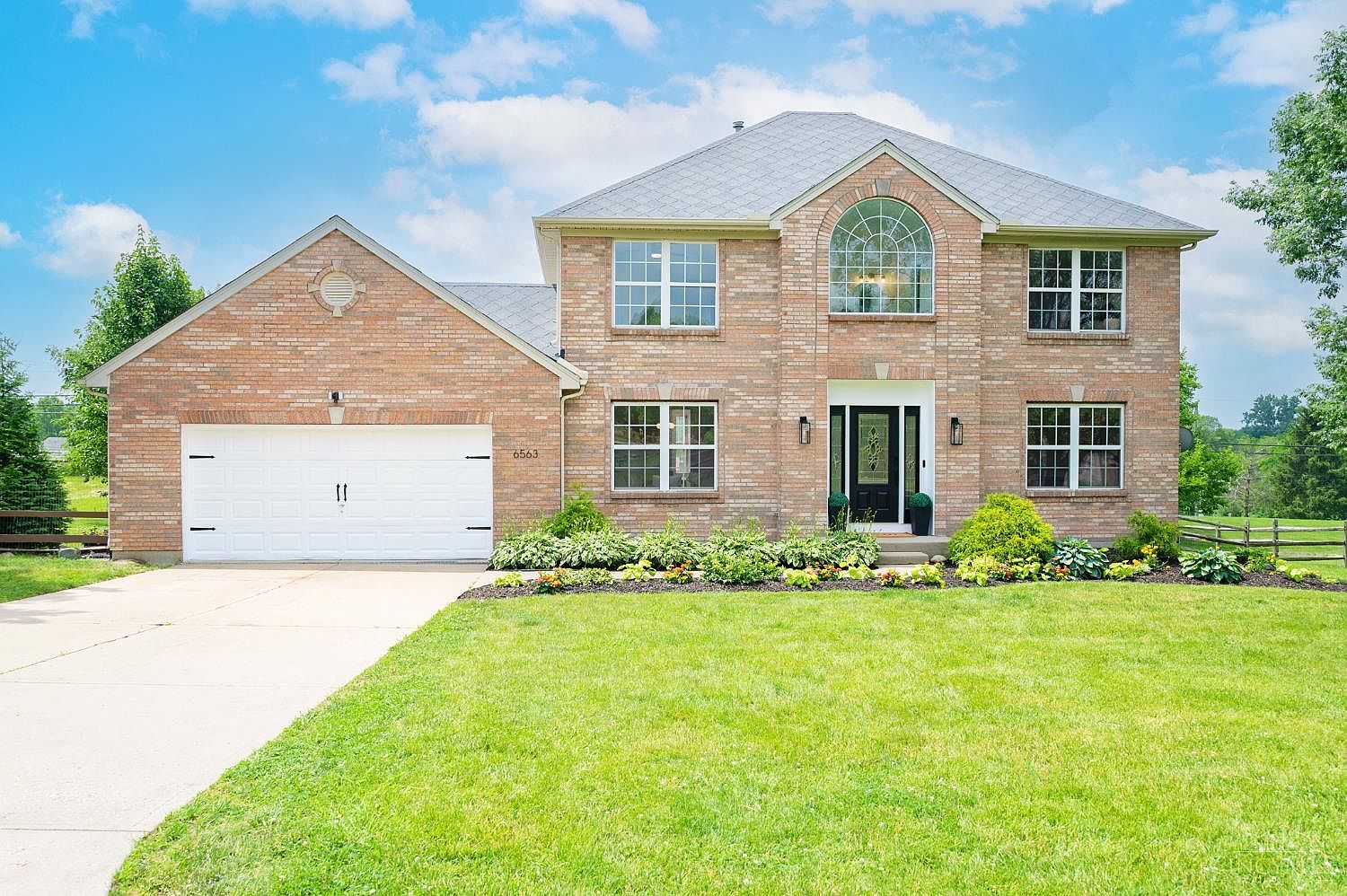 House on the Hill 3点セット Amazon.com: Li'l Woodzeez – Honeysuckle Hillside Cottage – Toy