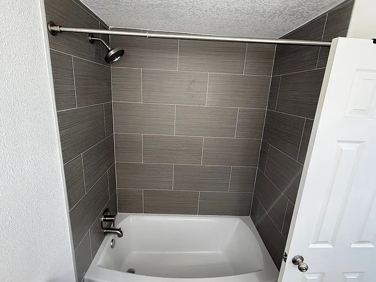 1904 W Saint Louis St #1 — Photo 8