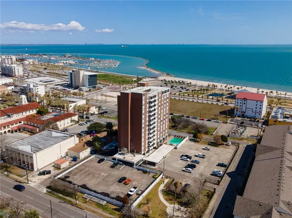 715 S Upper Broadway St APT 601, Corpus Christi, TX 78401