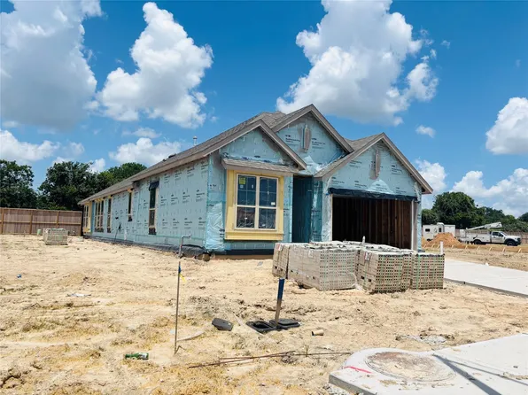 2954 Mellow Pines Ln, Webster, TX 77598