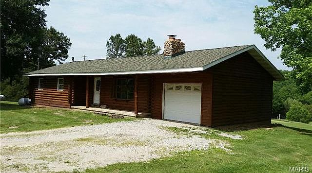 1st image of 14975 Oak Den Ln