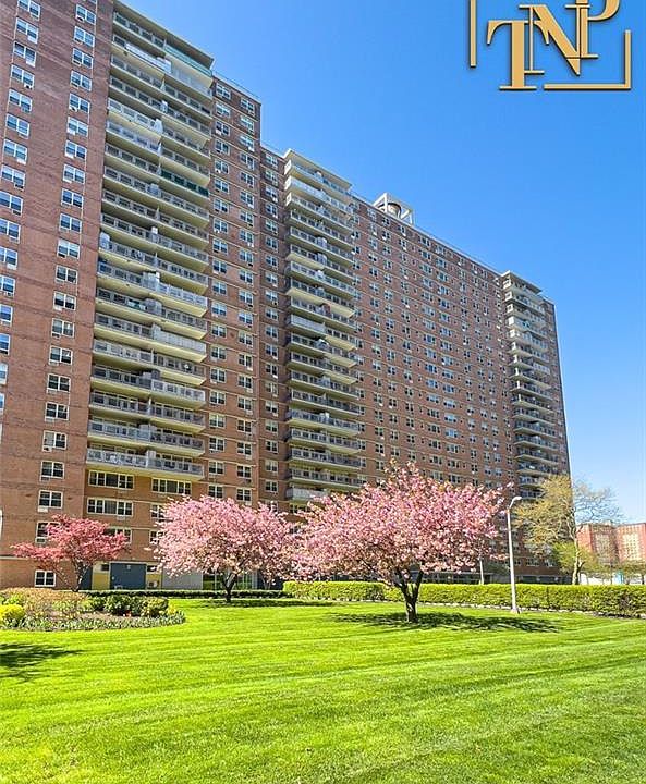 1st image of 2944 W 5th St APT 21O