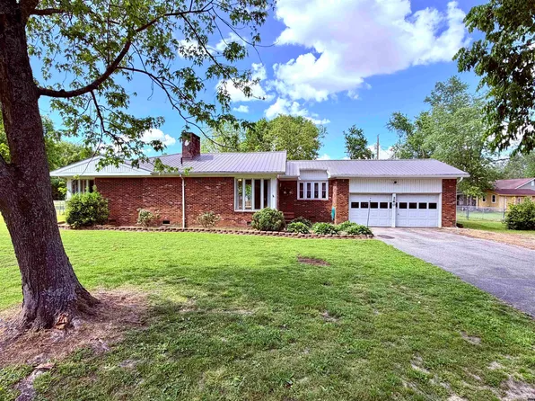 260 Beech St, Union City, TN 38261
