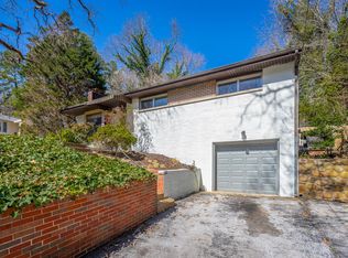 1121 Fernway Rd, Chattanooga, TN 37405