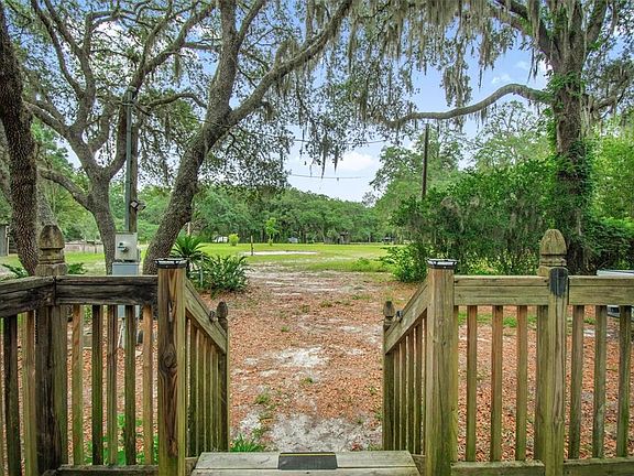 3rd image of 156 Kingfish Rd