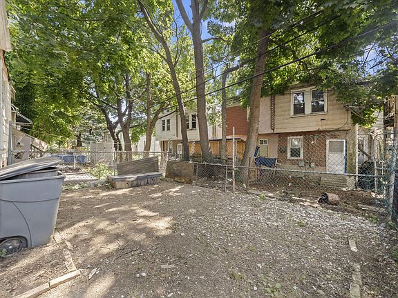 4th image of 1125 Remington St