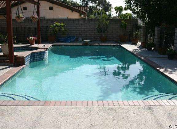 2nd image of 15207 Imperial Hwy
