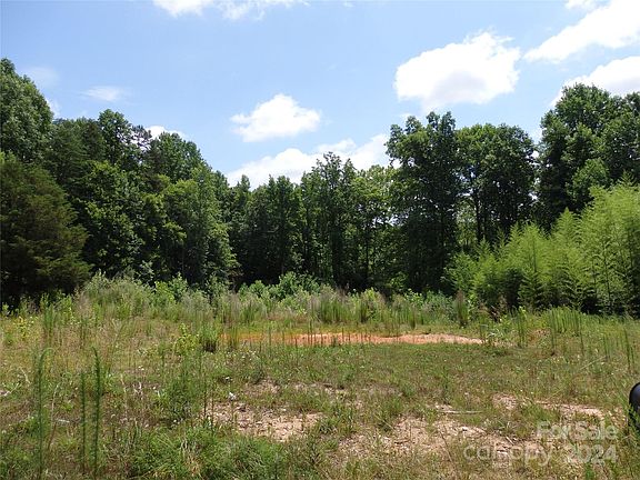 2nd image of 5293 Candlebrook Dr