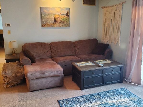 3 Post Oak Ln