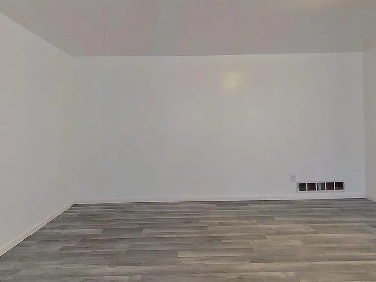 8149 Trevellian Way — Photo 15