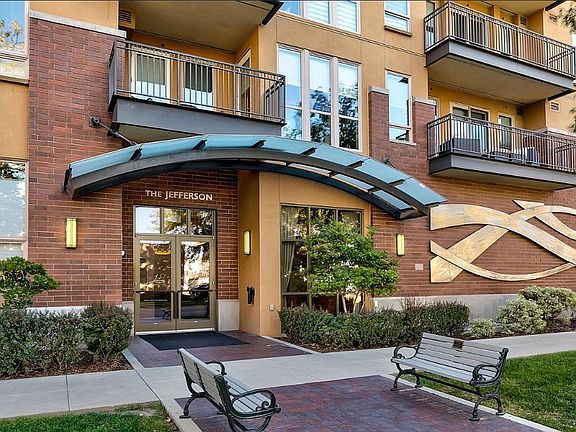Jefferson Condos Lobby Entrance