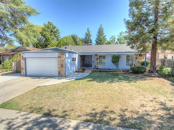 3rd image of 4824 E San Gabriel Ave
