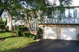 2nd image of 17604 Cambridge Pl #118