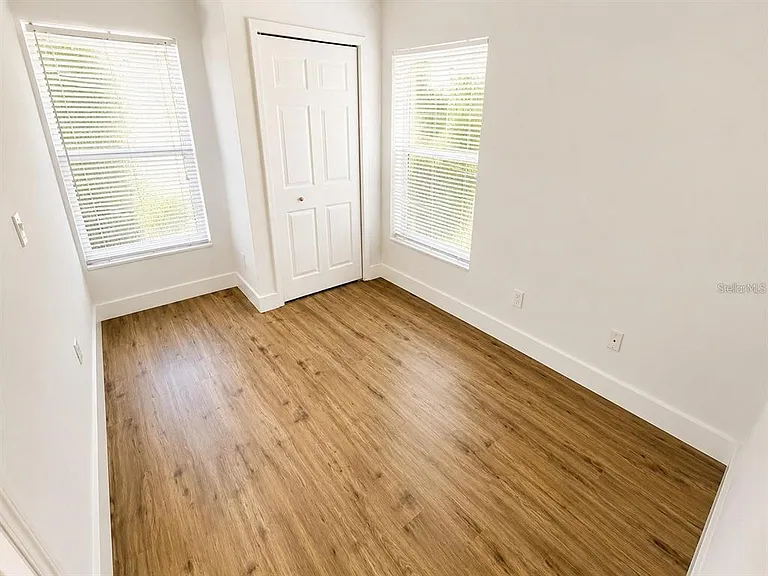 4702 Sutton Ter #108 — Photo 24