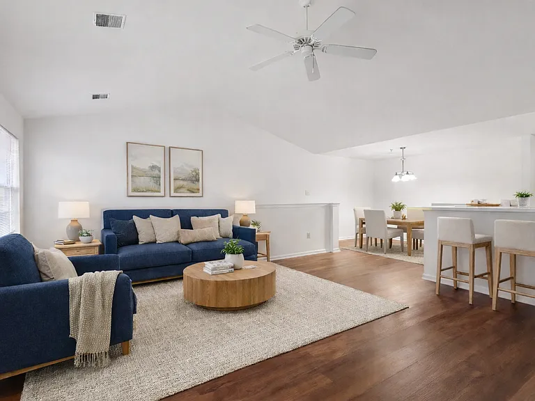Autumn Park Apartments — Photo 12