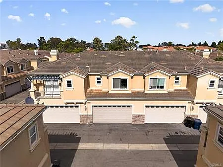 19139 Alexa Ln — Photo 10