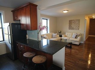 20-62 31st St #B4, Astoria, NY 11105