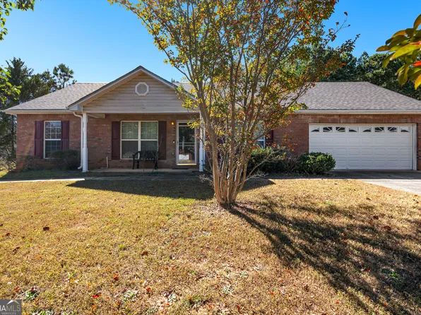 290 Whistle Way, Locust Grove, GA 30248