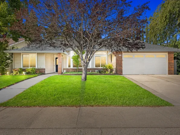 1315 Kingswood Dr, Roseville, CA 95678