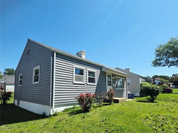 9503 Ridge Ave, Saint Louis, MO 63114