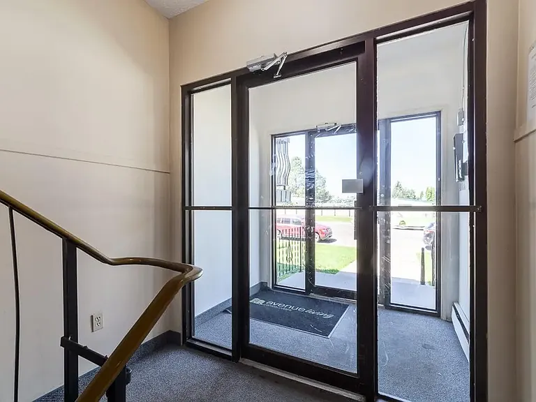 2291 Southview Dr SE #302 — Photo 24