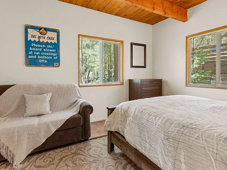Mendocino Dr — Photo 7