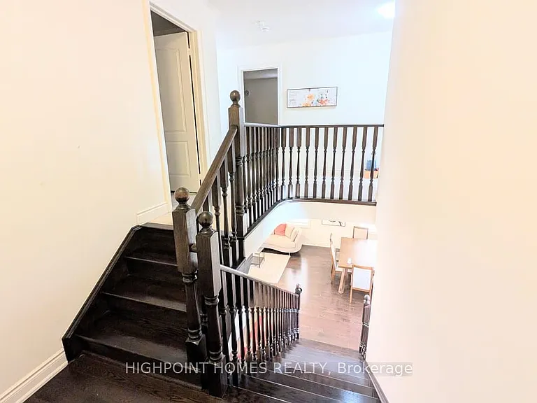 1506 Mendelson Hts #UPPER — Photo 25