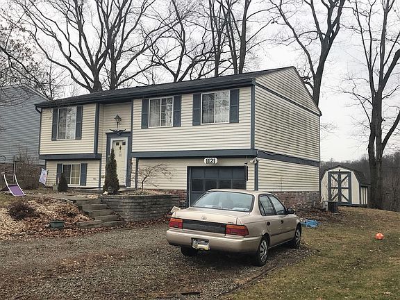 3rd image of 1121 Sodbury Dr