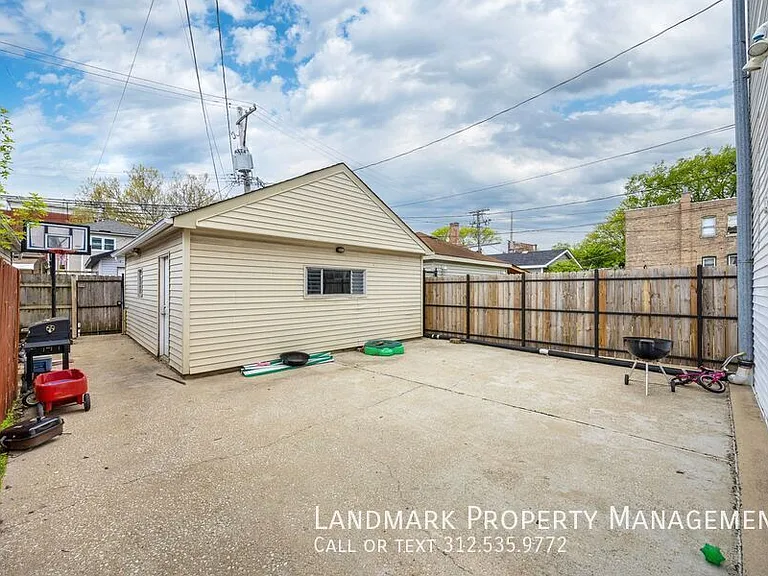 4343 W Drummond Pl #G — Photo 14