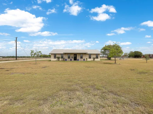 851 County Road 454, Taylor, TX 76574