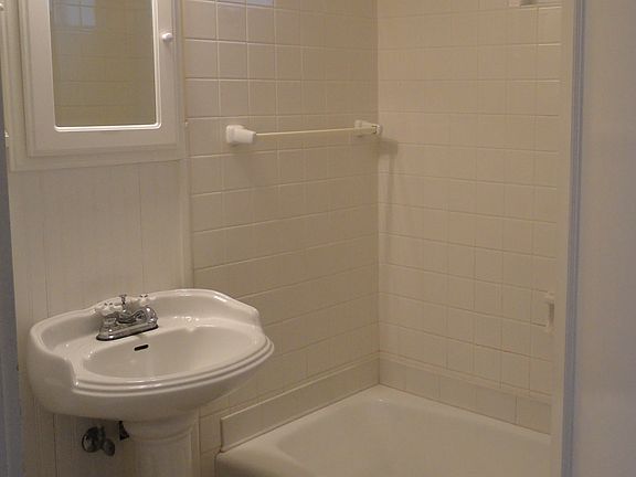 Cute Bath Room
