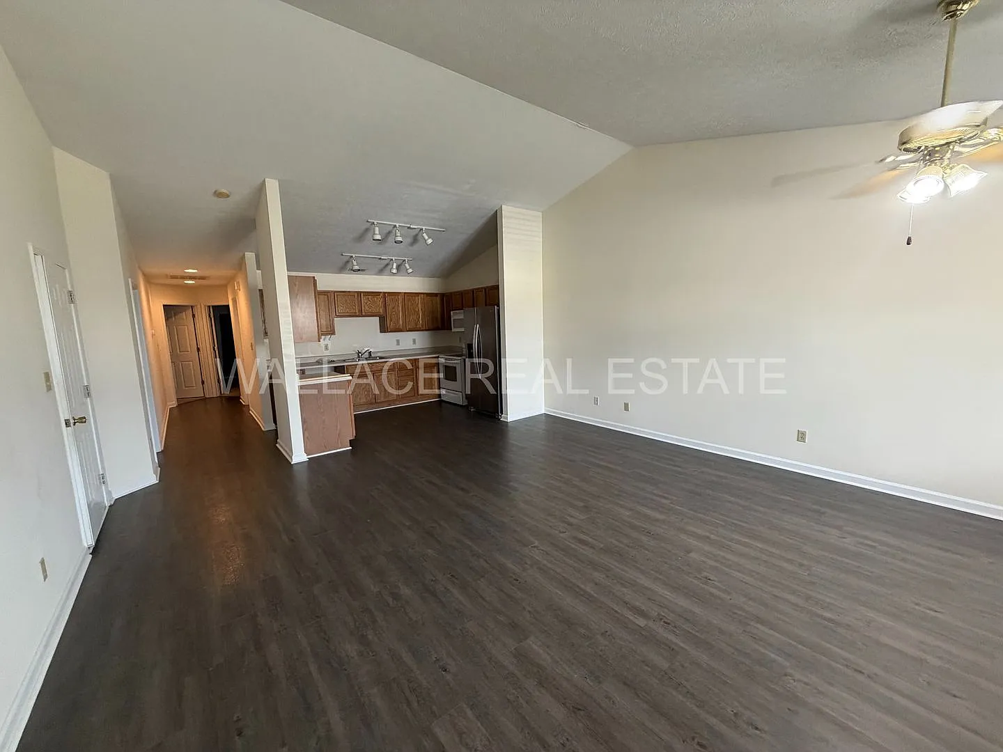 New Rental Rate...Beautiful 2 Bedroom Condo In Northwest Knoxville In Avery Woods!! — Photo 3