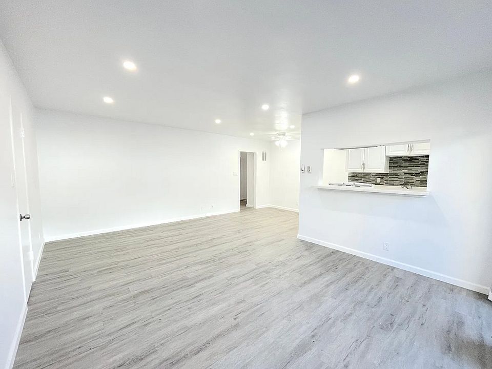 1st image of 9022 Harratt St #2