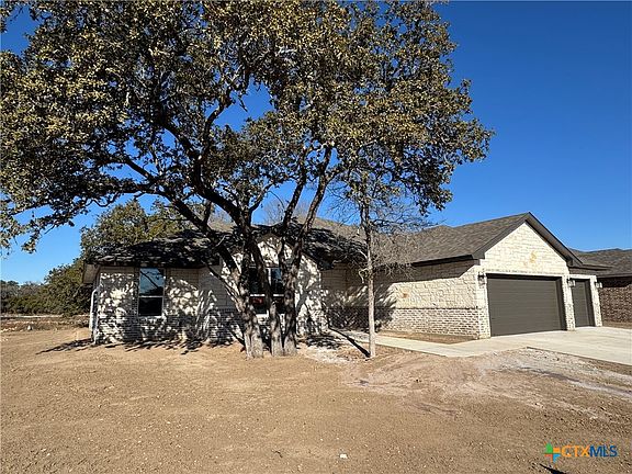 2nd image of 1306 Shirley Faye Ln