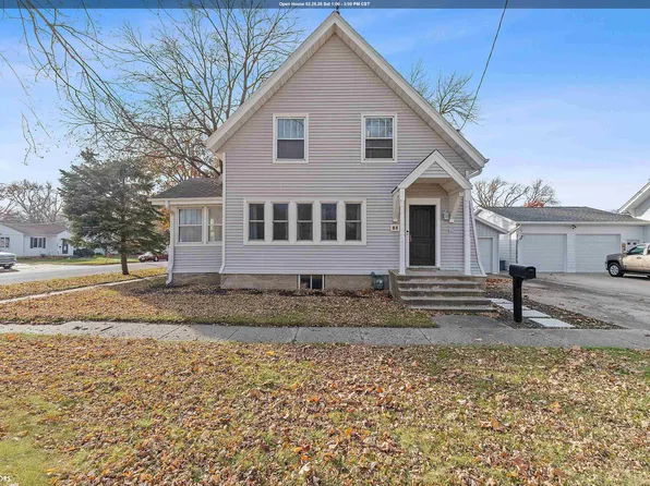 17 S 13th St, Clear Lake, IA 50428