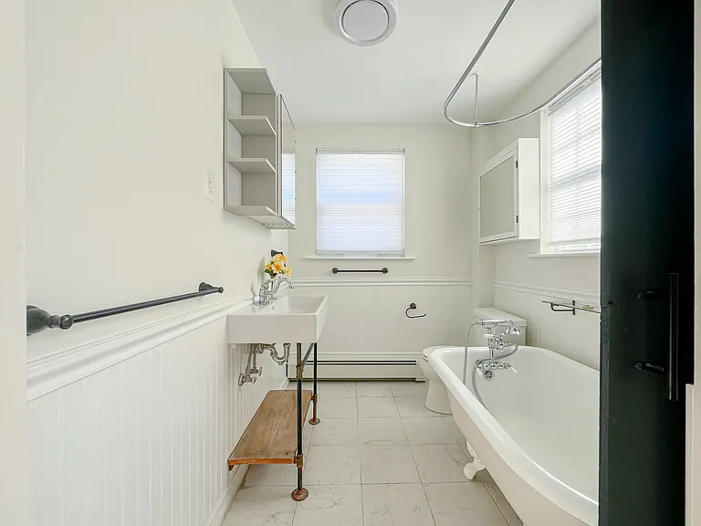 22 Crescent Ave — Photo 44