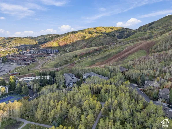 405 Silver King Dr #110, Coalville, UT 84060