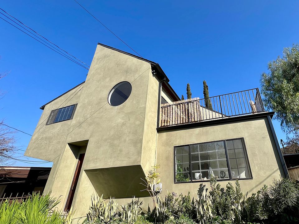 1st image of 1120 Rosario Dr