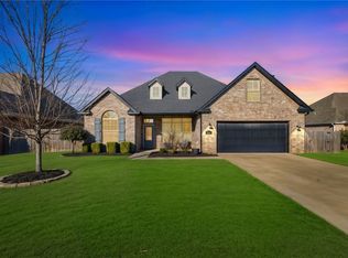 254 N Penzo Ave, Springdale, AR 72762