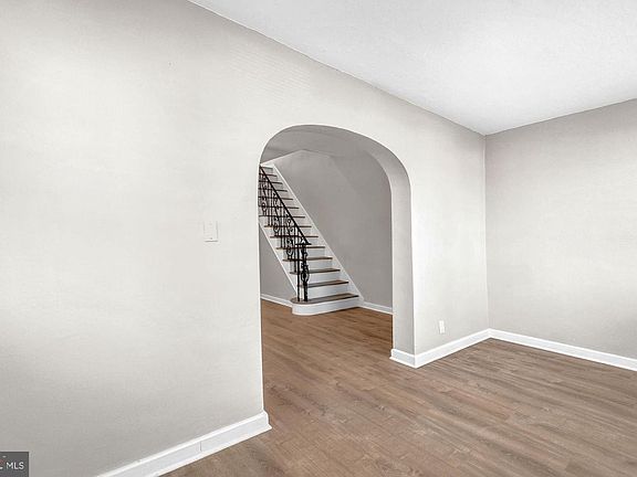 5th image of 2791 Yorkship Rd