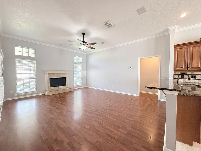 11411 Kingsley Manor Way — Photo 16